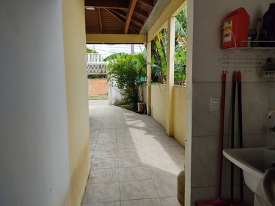 Casa em Campeche, Florianópolis/SC de 150m² 2 quartos à venda por R$ 989.000,00