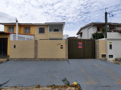 Casa em Capim Macio, Natal/RN de 94m² 3 quartos para locação R$ 1.950,00/mes