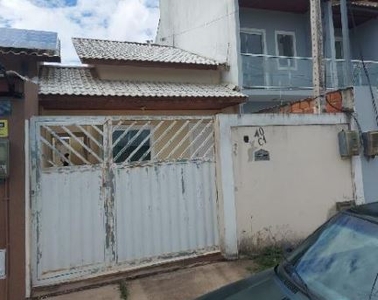 Casa em Centro, Campos dos Goytacazes/RJ de 50m² 2 quartos à venda por R$ 176.072,00