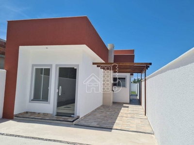 Casa em Centro, Maricá/RJ de 70m² 2 quartos à venda por R$ 409.000,00