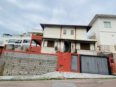 Casa em Coqueiros, Florianópolis/SC de 176m² 4 quartos à venda por R$ 1.599.000,00