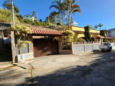 Casa em Duas Pedras, Nova Friburgo/RJ de 215m² 3 quartos à venda por R$ 1.199.000,00