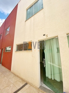 Casa em Eldorado (Parque Durval De Barros), Ibirité/MG de 60m² 2 quartos para locação R$ 800,00/mes