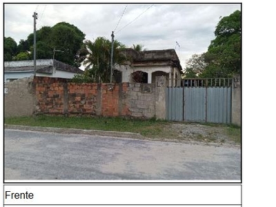 Casa em Engenho Velho, Itaboraí/RJ de 180m² 2 quartos à venda por R$ 62.337,00