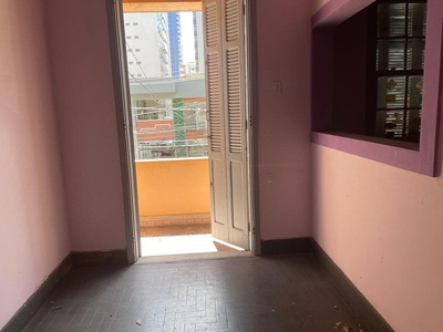 Casa em Gonzaga, Santos/SP de 175m² para locação R$ 5.000,00/mes