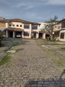 Casa em Itaipu, Niterói/RJ de 116m² 3 quartos à venda por R$ 689.000,00