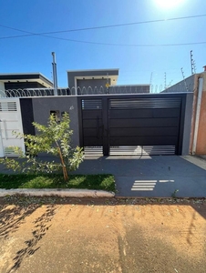 Casa em Jardim Aero Rancho, Campo Grande/MS de 92m² 3 quartos à venda por R$ 359.000,00