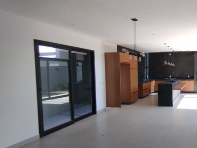 Casa em Jardim Bela Vista, São José dos Campos/SP de 260m² 4 quartos à venda por R$ 1.749.000,00