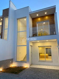 Casa em Jardim das Acácias, Poços de Caldas/MG de 133m² 3 quartos à venda por R$ 689.000,00
