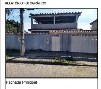 Casa em Jóquei Clube, São Gonçalo/RJ de 360m² 3 quartos à venda por R$ 163.100,00