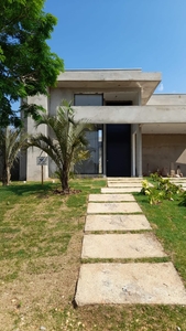 Casa em Ninho Verde I, Porangaba/SP de 188m² 3 quartos à venda por R$ 749.000,00