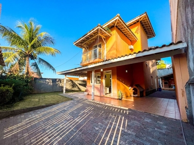 Casa em Piratininga, Niterói/RJ de 180m² 3 quartos à venda por R$ 779.000,00