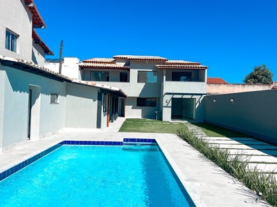 Casa em Piratininga, Niterói/RJ de 240m² 5 quartos à venda por R$ 1.489.000,00