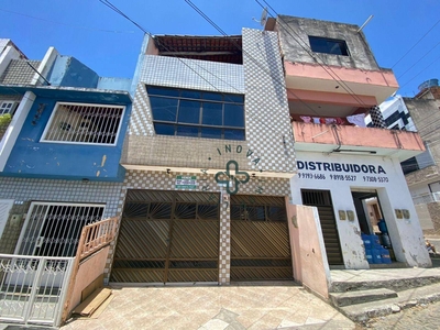 Casa em Salgado, Caruaru/PE de 214m² 4 quartos à venda por R$ 399.000,00