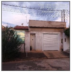 Casa em Santa Delfina, Sao Jose Do Rio Pardo/SP de 200m² 2 quartos à venda por R$ 135.008,00