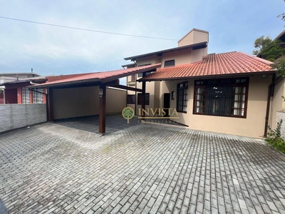 Casa em Santa Mônica, Florianópolis/SC de 235m² 3 quartos à venda por R$ 1.949.000,00