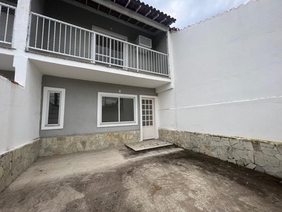 Casa em Serra Grande, Niterói/RJ de 87m² 3 quartos à venda por R$ 369.000,00