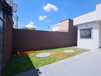 Casa em Setor Colonial Sul, Aparecida de Goiânia/GO de 95m² 3 quartos à venda por R$ 349.000,00