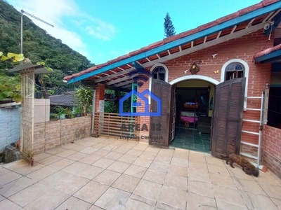 Casa em Sumaré, Caraguatatuba/SP de 180m² 3 quartos à venda por R$ 339.000,00