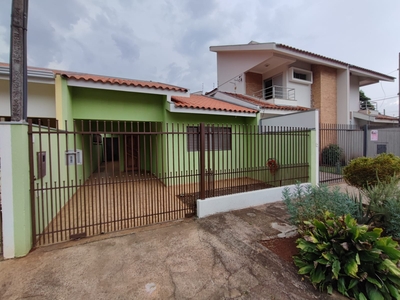 Casa em Vila Esperança, Maringá/PR de 95m² 2 quartos para locação R$ 1.300,00/mes