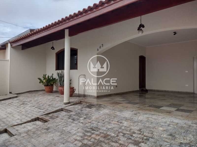 Casa em Vila Grego, Santa Bárbara DOeste/SP de 247m² 3 quartos à venda por R$ 819.000,00