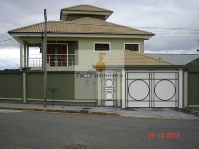 Casa grande e completa, no Jardim do Lago em Atibaia-SP