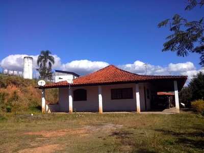 Chácara em Centro, Santa Isabel/SP de 130m² 3 quartos à venda por R$ 379.000,00
