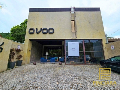 Loja em São Francisco, Niterói/RJ de 900m² à venda por R$ 3.250.000,00 ou para locação R$ 32.000,00/mes