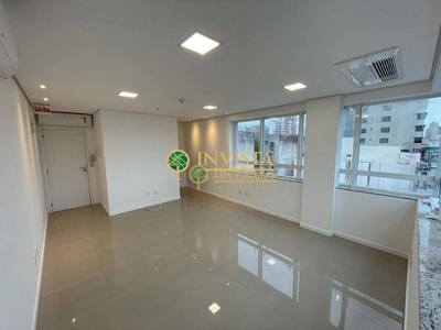 Sala em Agronômica, Florianópolis/SC de 28m² para locação R$ 2.200,00/mes