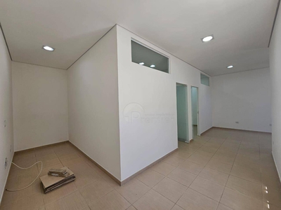 Sala em Centro, Indaiatuba/SP de 63m² para locação R$ 1.350,00/mes