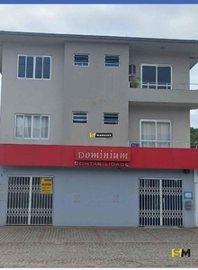 Sala em Iririú, Joinville/SC de 132m² para locação R$ 3.500,00/mes