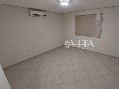 Sala em Jardim Santa Mena, Guarulhos/SP de 25m² para locação R$ 1.150,00/mes