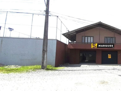 Sala em Santo Antônio, Joinville/SC de 100m² para locação R$ 2.500,00/mes