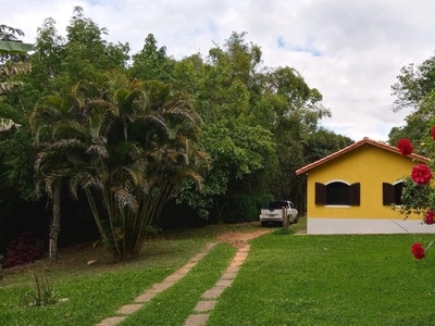 Sítio em Bosque dos Eucaliptos, São José dos Campos/SP de 0m² 4 quartos à venda por R$ 1.589.000,00 ou para locação R$ 5.700,00/mes