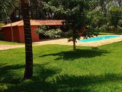 Vendo sítio com casa, lazer, córrego, pomar - 10 hectares