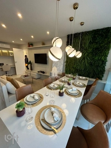 Apartamento à venda em Bom Retiro com 49 m², 2 quartos, 1 suíte