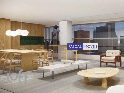 Apartamento à venda em Campo Belo com 210 m², 4 quartos, 4 suítes, 3 vagas