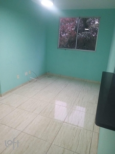 Apartamento à venda em José Bonifácio com 45 m², 2 quartos, 1 vaga