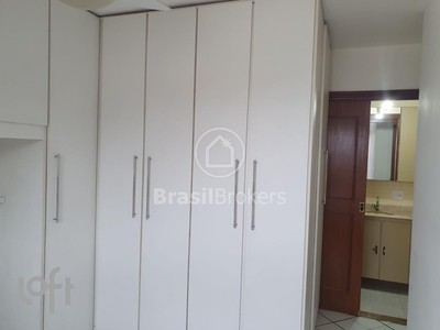 Apartamento à venda em Rocha com 53 m², 2 quartos, 2 suítes, 1 vaga