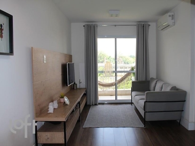 Apartamento à venda em Santo Amaro com 114 m², 2 quartos, 1 suíte, 1 vaga