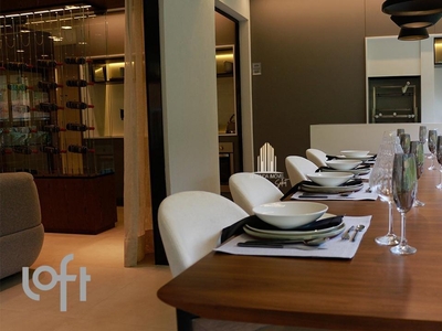 Apartamento à venda em Vila Madalena com 163 m², 3 quartos, 3 suítes, 2 vagas