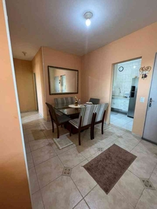 Apartamento com 2 quartos para alugar no bairro Jardim Bom Clima, 64m²