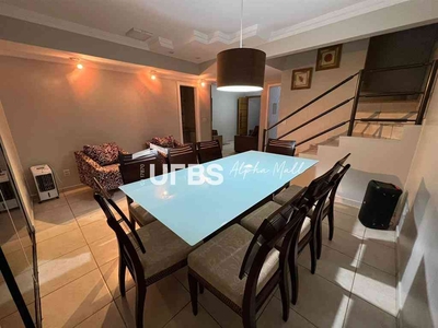 Casa com 3 quartos à venda no bairro Parque das Laranjeiras, 155m²