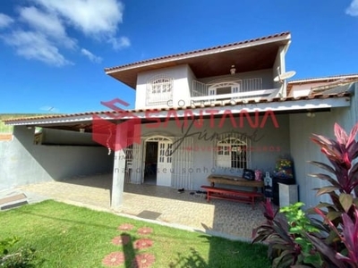 Casa com área verde, no recanto das mangueiras