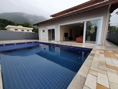 Casa em condomínio fechado com 4 quartos à venda na av. do engenho velho, n 1390 - c, praia da lagoinha, ubatuba, 205 m2 por r$ 1.450.000