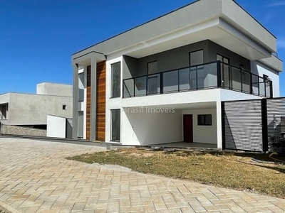 Casa em condomínio fechado com 4 quartos à venda na rua maripa, alphaville, juiz de fora, 307 m2 por r$ 2.100.000
