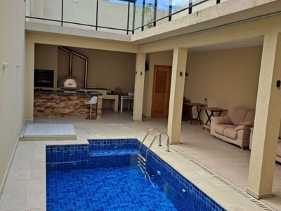 Oportunidade!! casa à venda em guaratuba-pr, com 4 quartos, sendo 3 suítes, e piscina.