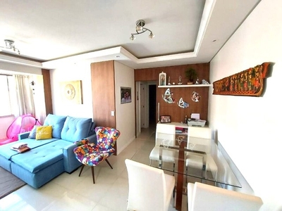 Apartamento á venda 2 quartos em Coqueiros - Florianópolis - SC