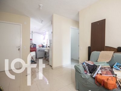 Apartamento à venda em José Bonifácio com 42 m², 2 quartos, 1 vaga