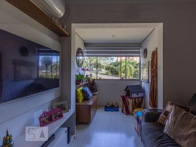 APARTAMENTO no 3º andar mobiliado com 3 dormitórios